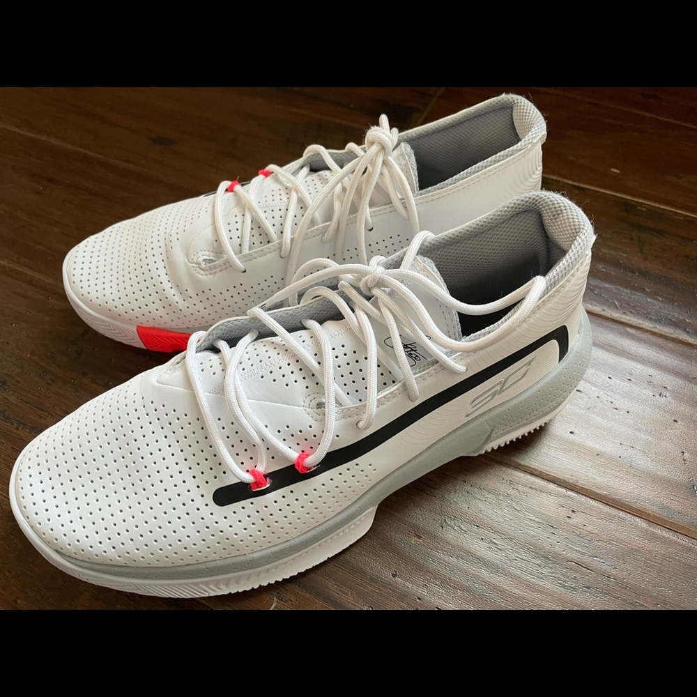 Under Armour Men's Sc 3zer0 III Basketball Shoe
